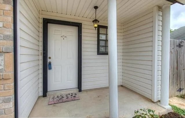 1213 Silverton Ct in Austin, TX - Building Photo - Building Photo