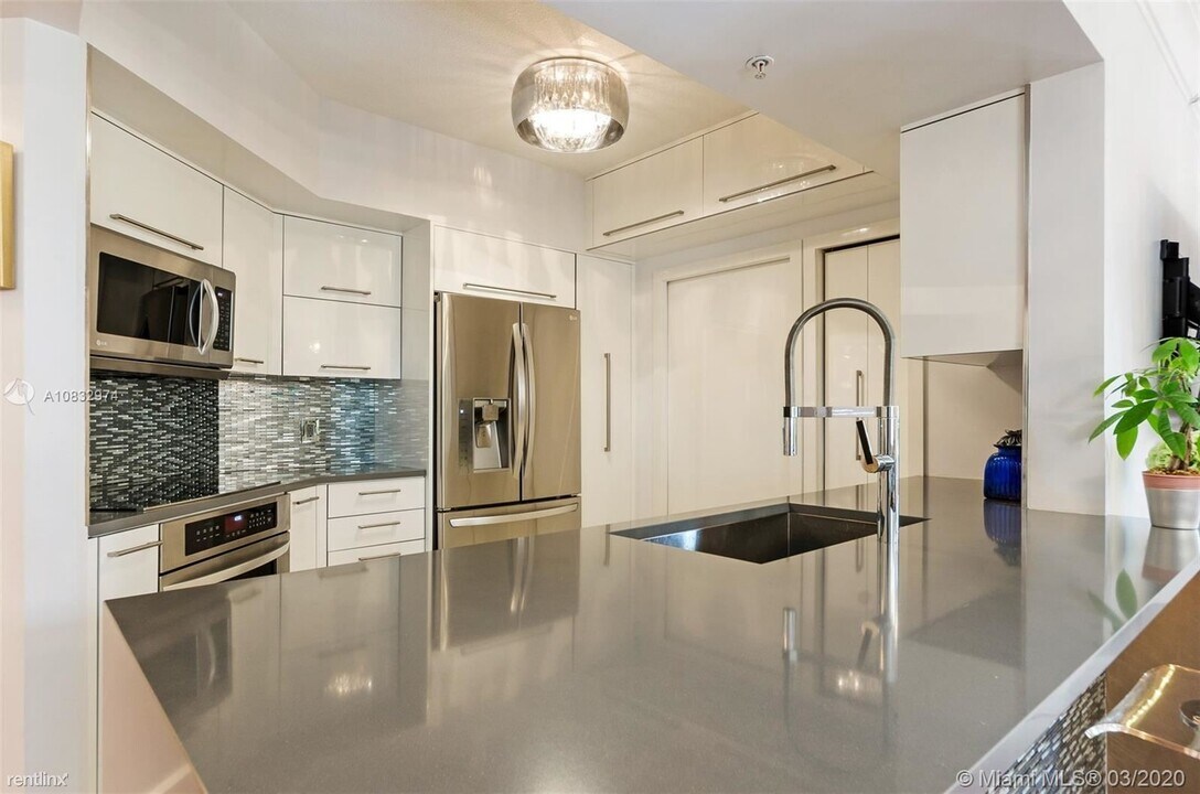 151 Michigan Ave in Miami Beach, FL - Building Photo