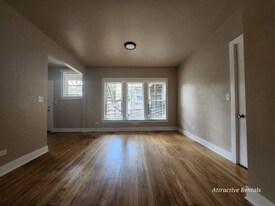 1434 W Marquette Rd in Chicago, IL - Building Photo