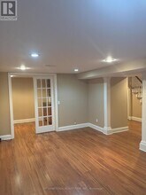 2 Tynevale Dr in Toronto, ON - Building Photo - Building Photo