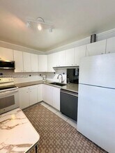 500 NE 14th Ave in Hallandale Beach, FL - Building Photo - Building Photo