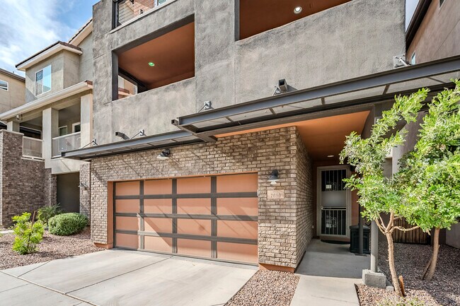 7050 W Carter Dr in Chandler, AZ - Building Photo - Building Photo