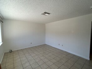 73990 Catalina Way in Palm Desert, CA - Building Photo - Building Photo