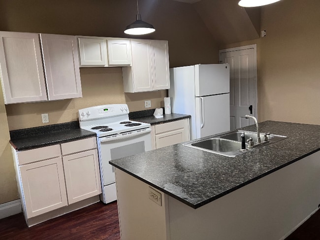 1419 Penn St in St. Joseph, MO - Building Photo - Building Photo