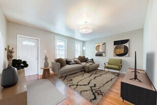 9 Renwick St in Pittsburgh, PA - Building Photo