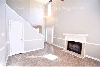 2342 Glencairn Ln SW in Marietta, GA - Building Photo - Building Photo