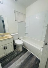 1706 S Sterling Ave in Independence, MO - Building Photo - Building Photo