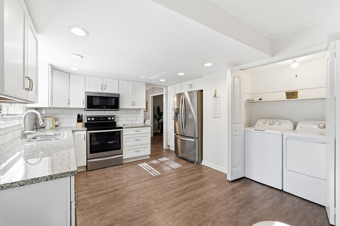 520 Willeo Rd in Roswell, GA - Building Photo