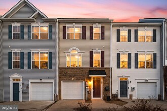 806 Maury Ave in Oxon Hill, MD - Building Photo - Building Photo