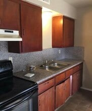 3065 E Weldon Ave in Fresno, CA - Building Photo - Building Photo