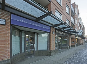 Coral Court in Vancouver, BC - Building Photo - Building Photo