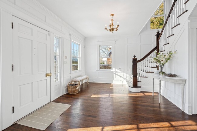 65 Herrick Rd in Southampton, NY - Building Photo - Building Photo