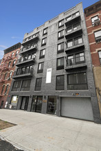 238 E 106th St in New York, NY - Building Photo - Building Photo