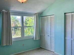 802 Shorewinds Dr in Fort Pierce, FL - Building Photo - Building Photo