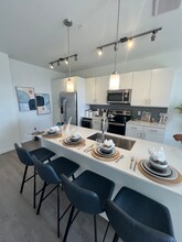 2810 S Colorado Blvd in Denver, CO - Foto de edificio - Building Photo