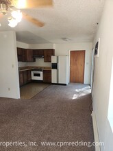 51 N Miner St in Weaverville, CA - Building Photo - Building Photo