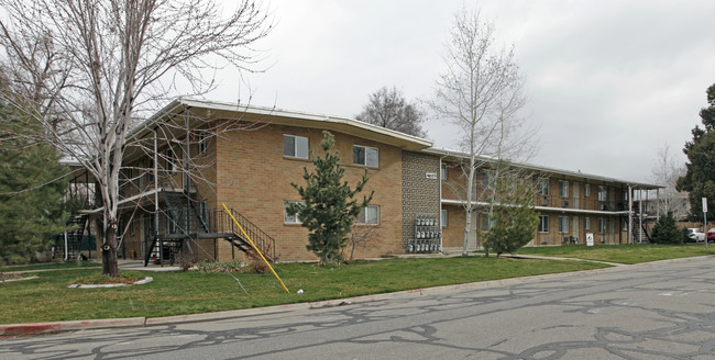 Locust Lane Apartments in Salt Lake City, UT - Building Photo - Building Photo