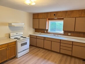 222 Niagara St in Eau Claire, WI - Building Photo - Building Photo