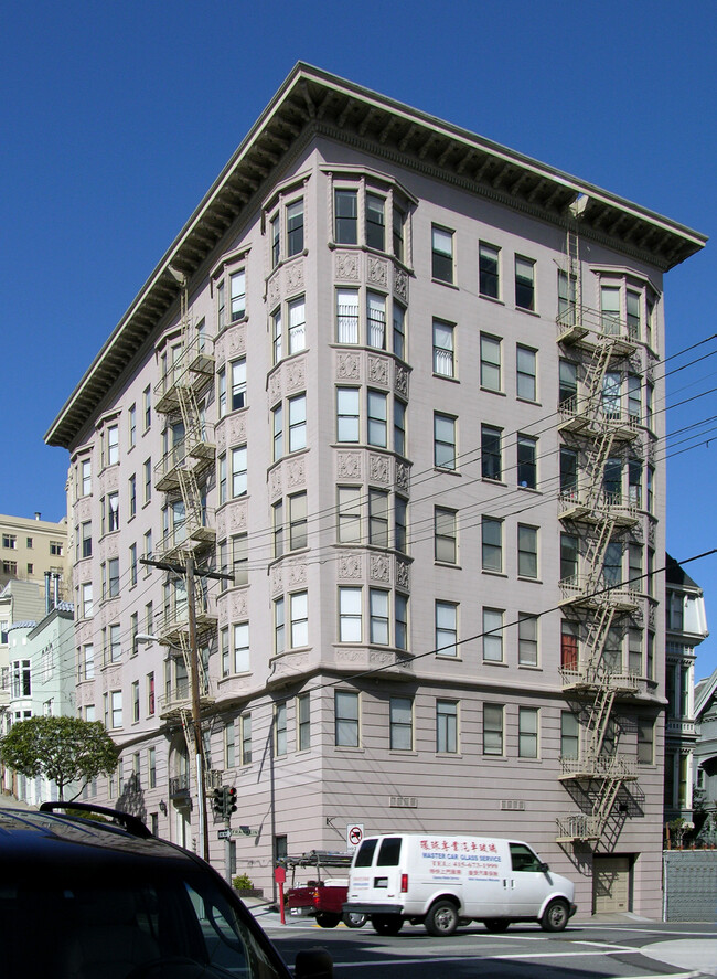 1900 Washington in San Francisco, CA - Building Photo - Building Photo