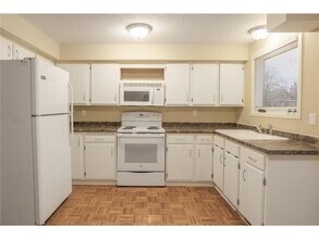 38 Winona St W in St. Paul, MN - Building Photo - Building Photo