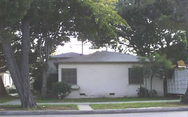 9218 National Blvd in Los Angeles, CA - Building Photo - Building Photo