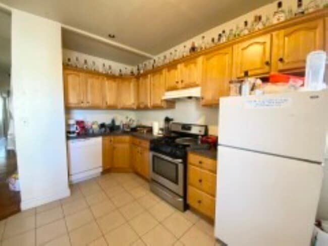 55 Hillside St, Unit 2