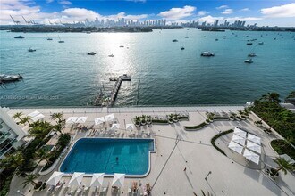 1000 West Ave, Unit 1116 in Miami Beach, FL - Building Photo - Building Photo