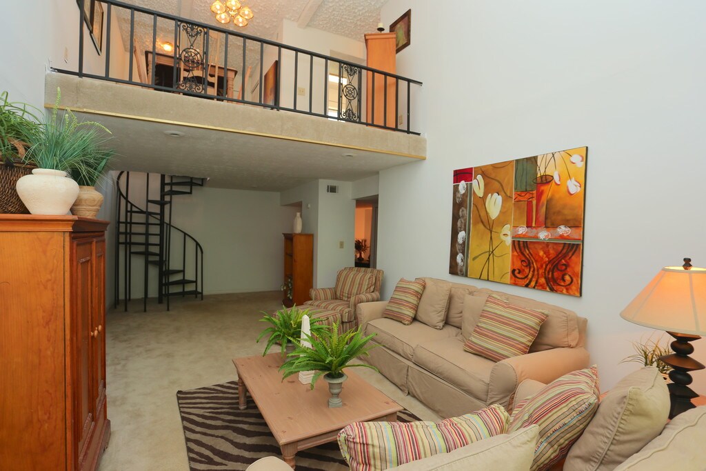 The Villas of East Cobb Apartments in Marietta, GA