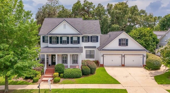 property at 3261 Carollton Dr