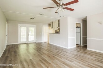 2412 Stonehaven Ct W in Orange Park, FL - Building Photo - Building Photo