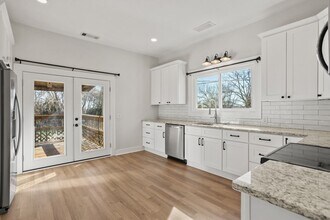 1886 Dragway Rd in Greer, SC - Building Photo - Building Photo