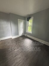 5227 Clarwin Ave in Pittsburgh, PA - Building Photo - Building Photo
