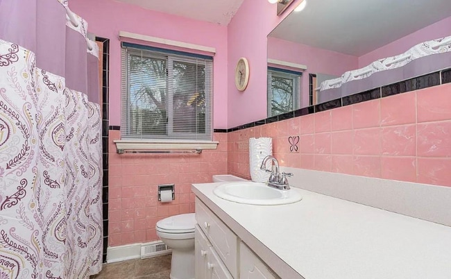 615 Horton Rd in Durham, NC - Foto de edificio - Building Photo