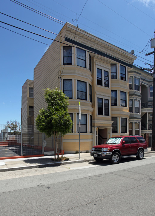 159 Chattanooga St in San Francisco, CA - Building Photo