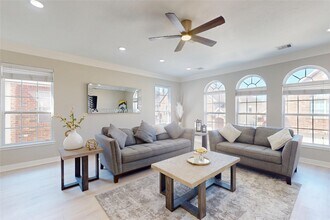 6222 Skyline Dr in Houston, TX - Building Photo - Building Photo