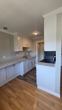140 Montecito Ave in Oakland, CA - Foto de edificio - Building Photo