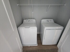 Room in Townhome on St James St NW in Concord, NC - Building Photo - Building Photo