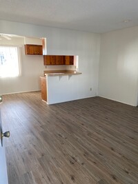 2171 240th St, Unit #107 in Lomita, CA - Foto de edificio - Building Photo