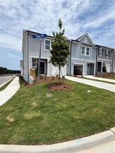 310 Winston Way in Villa Rica, GA - Building Photo - Building Photo