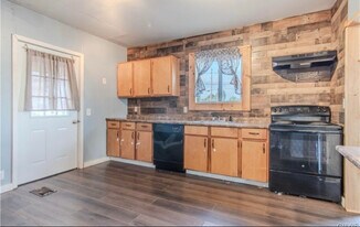 148 W Main St in Gouverneur, NY - Building Photo