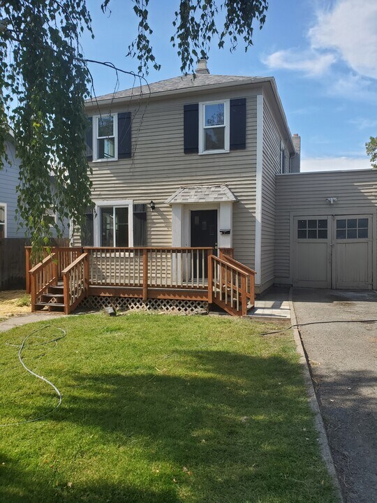 610 S 8th Ave (C. Lee) in Yakima, WA - Building Photo