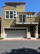 3577 Meyer Place in Santa Clara, CA - Foto de edificio - Building Photo