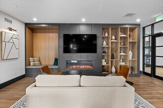 635 Main St, Unit 209 in Wilmington, MA - Building Photo - Building Photo