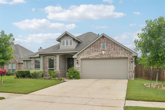 property at 1512 Nighthawk Ln