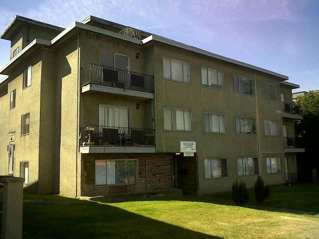 Lions View Apartments