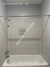 124 Wilkinson Ave in Jersey City, NJ - Building Photo - Building Photo