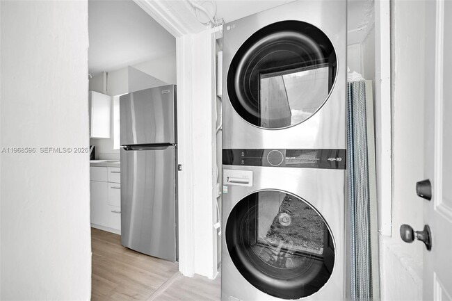 503 NW 47th St in Miami, FL - Building Photo - Building Photo