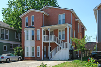 2111 Acklen Ave in Nashville, TN - Building Photo - Building Photo