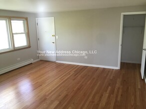 5210 N Reserve Ave in Chicago, IL - Building Photo - Building Photo