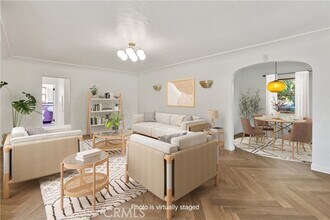 2130 Apex Ave in Los Angeles, CA - Building Photo - Building Photo